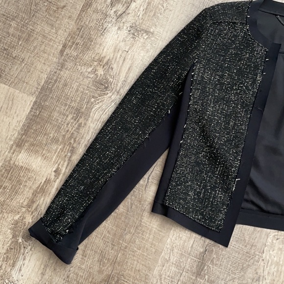 Vintage Elie Tahari Black Cropped Tweed Jacket Sz4 - Picture 3 of 9